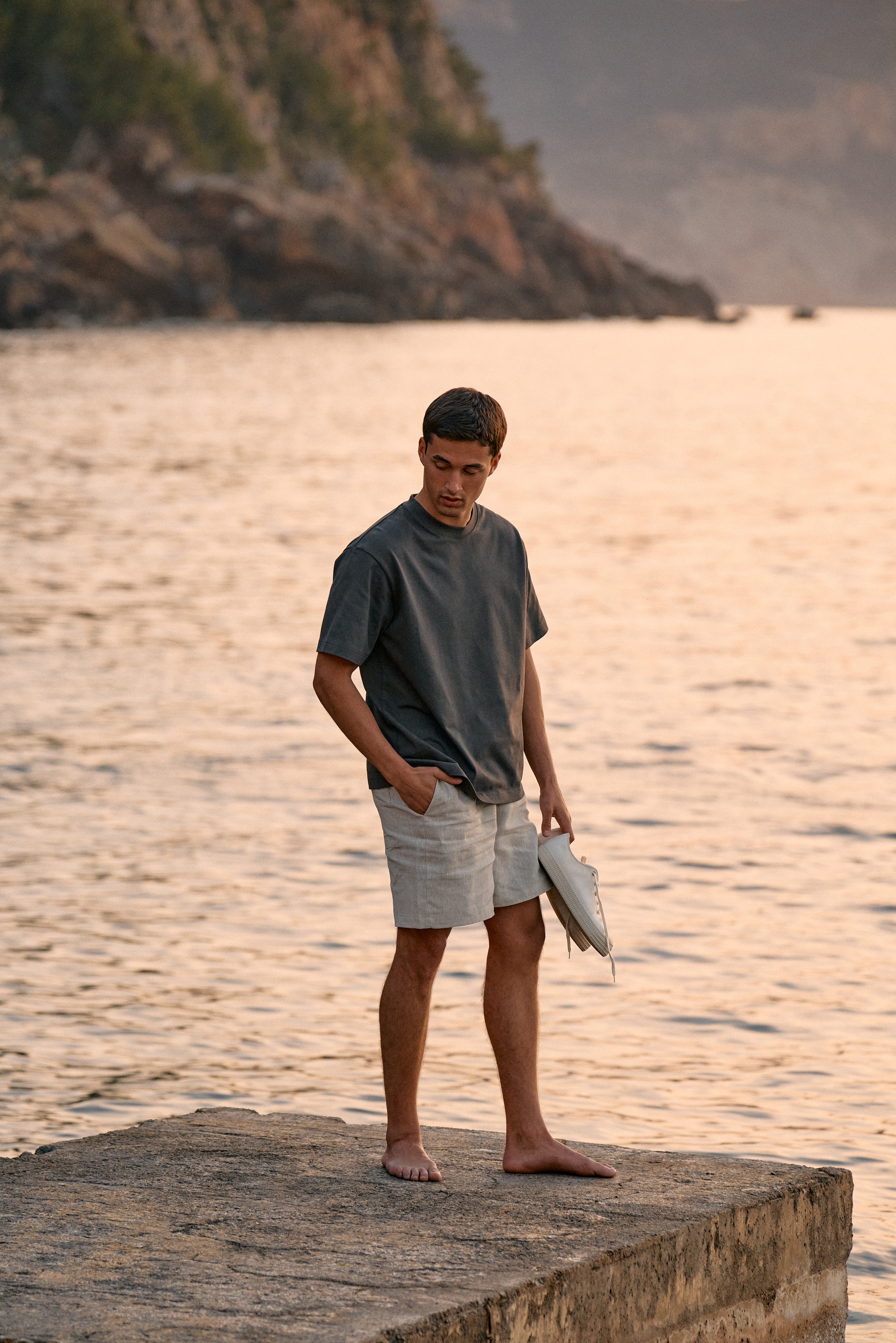 Heavyweight T-Shirt - Olive Green