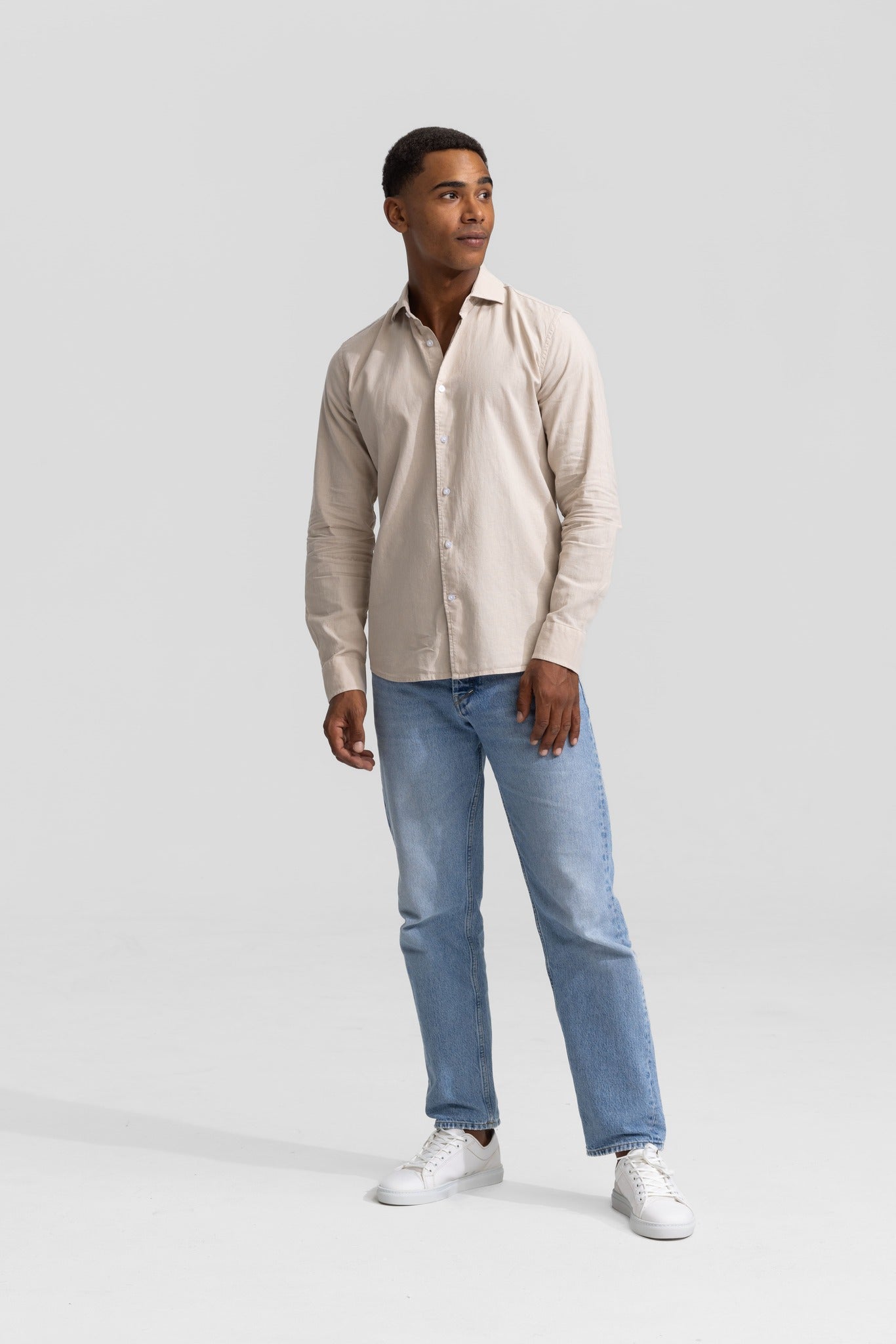 Linen shirt in beige for men at nølson called lindo beige