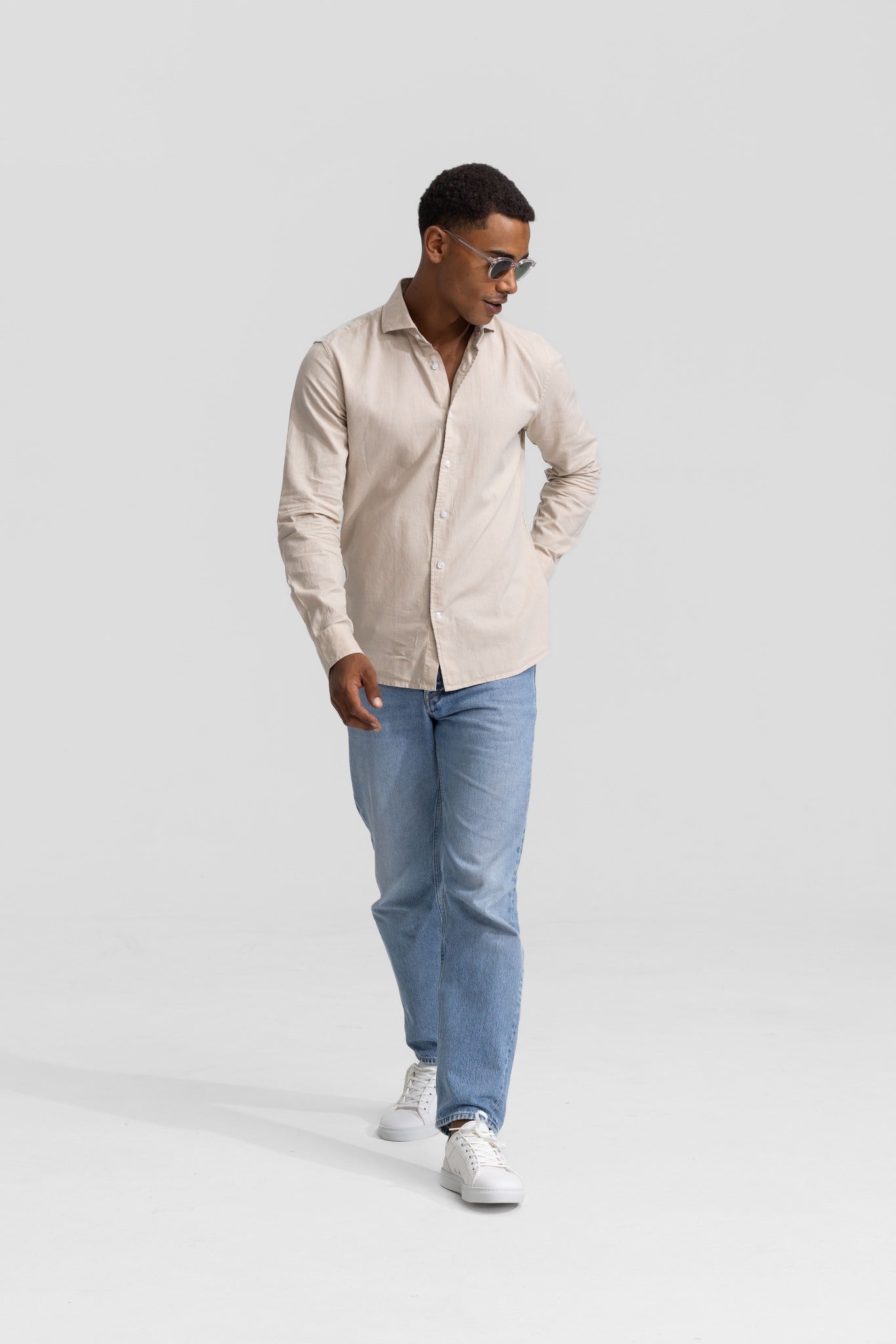 Linen shirt in beige for men at nølson called lindo beige