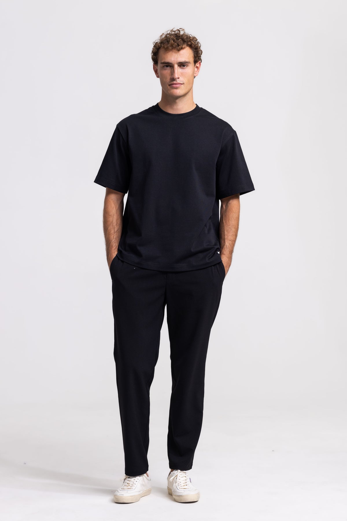 Heavyweight T-Shirt - Black