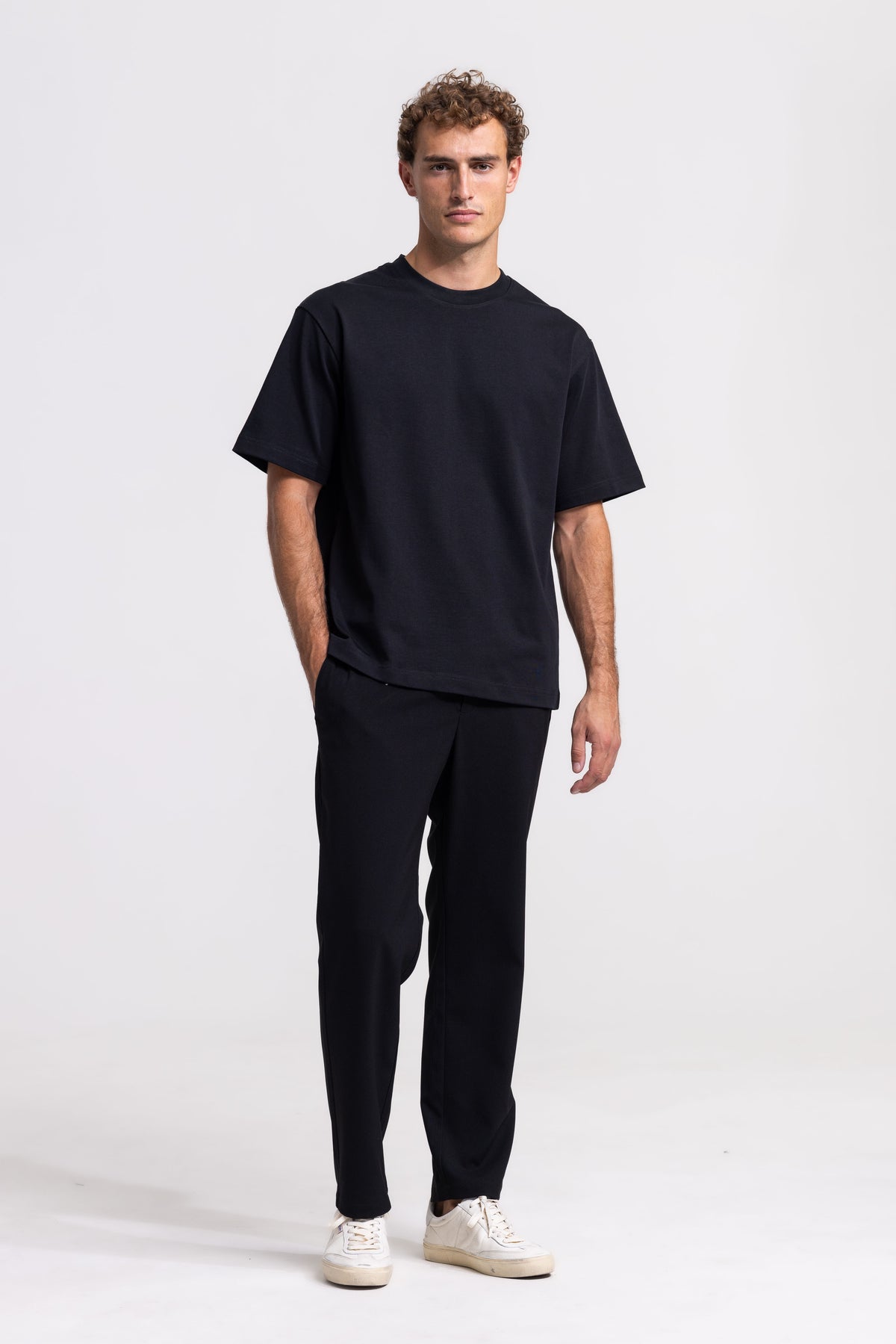 Heavyweight T-Shirt - Black