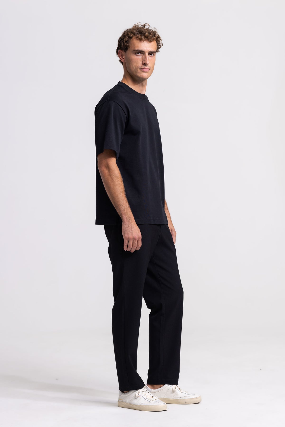 Heavyweight T-Shirt - Black