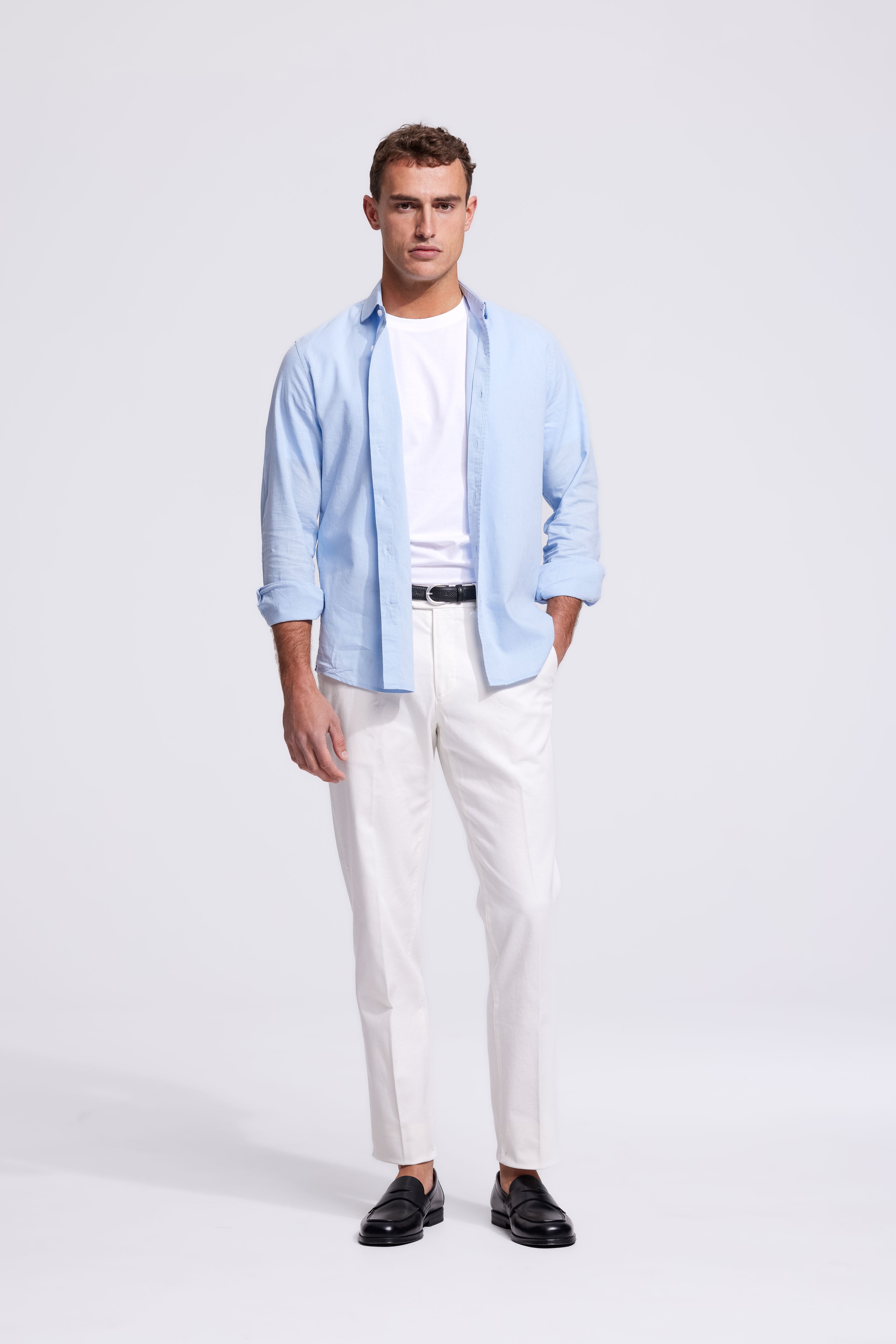 Lindo Hellblaues Leinenhemd