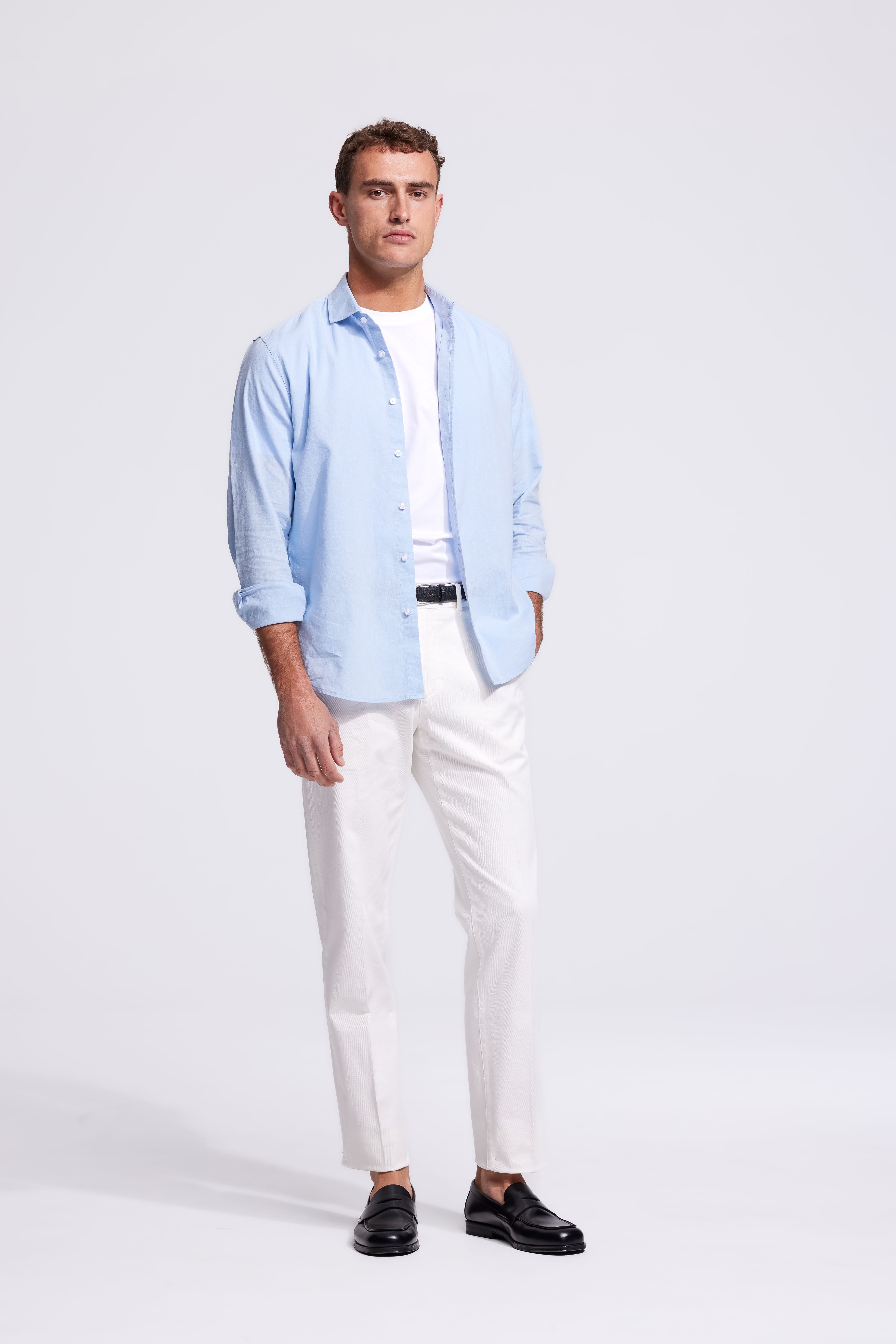 Lindo Hellblaues Leinenhemd