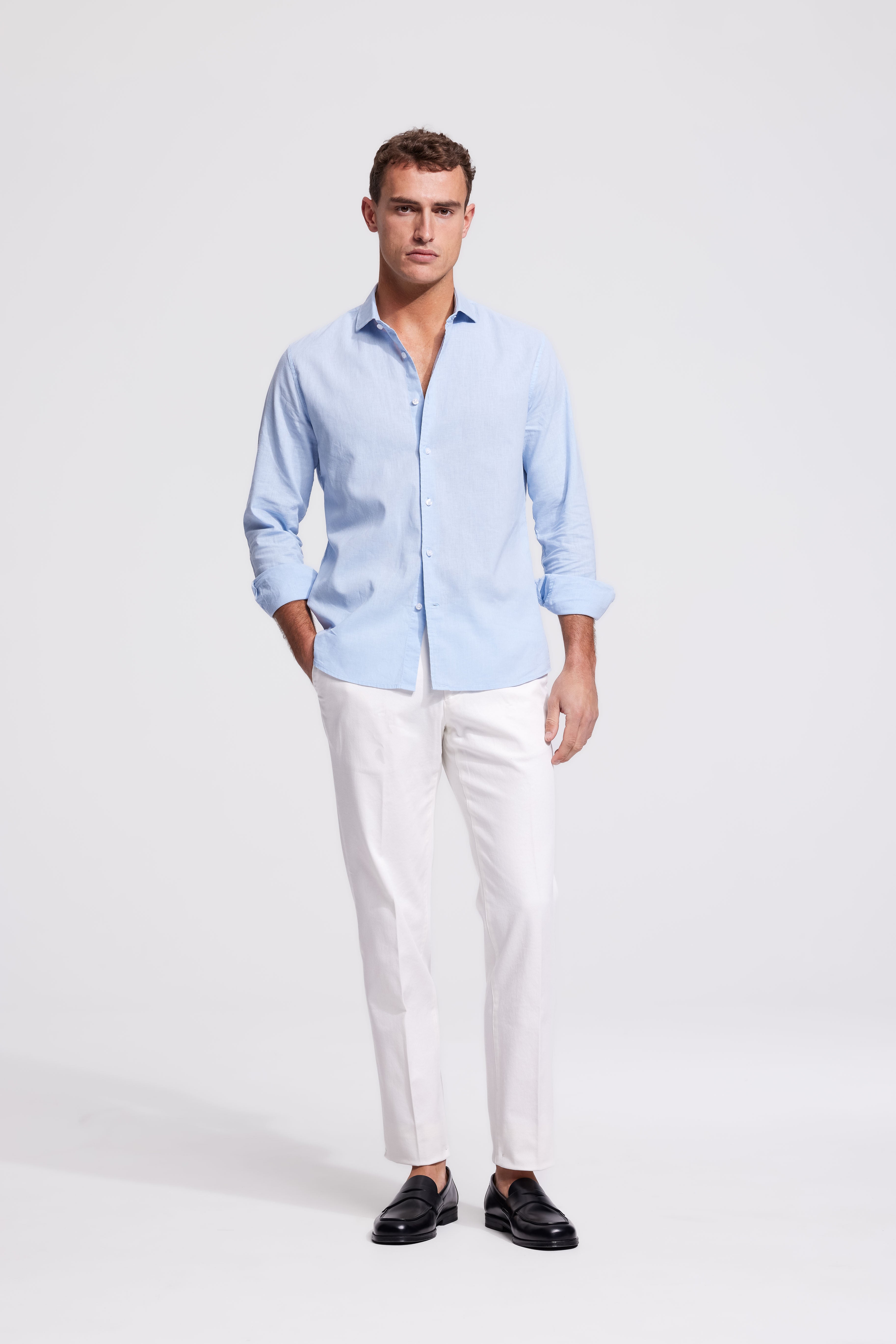 Lindo Hellblaues Leinenhemd