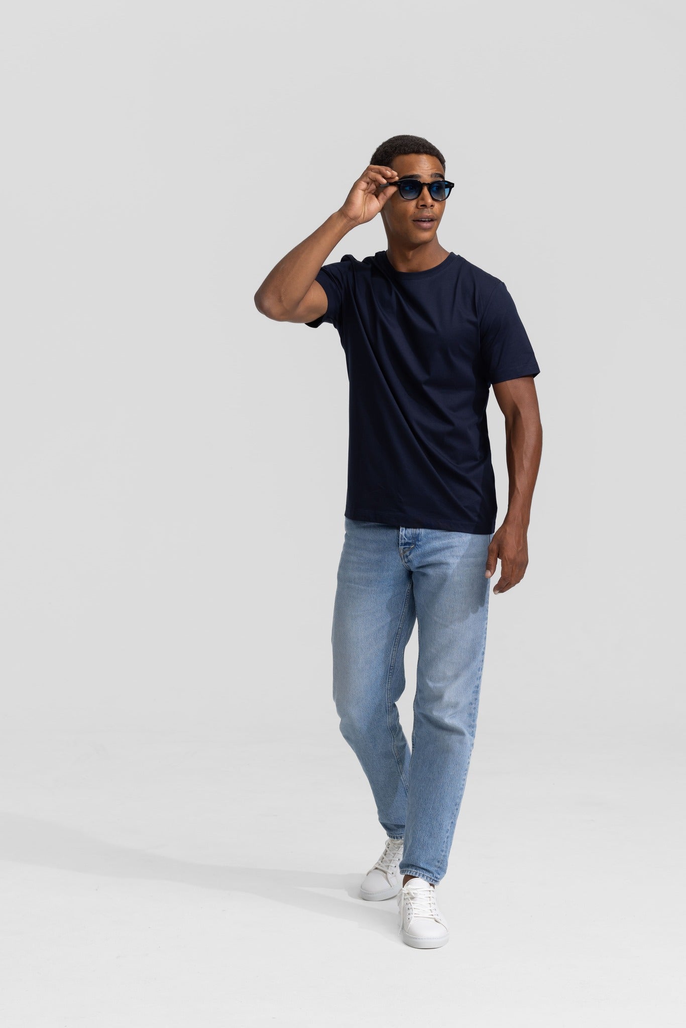 tshirt in navy for men at nølson called asa navy