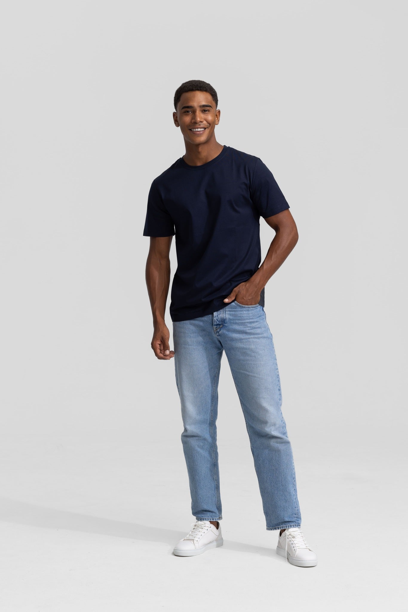 navy tshirt for men